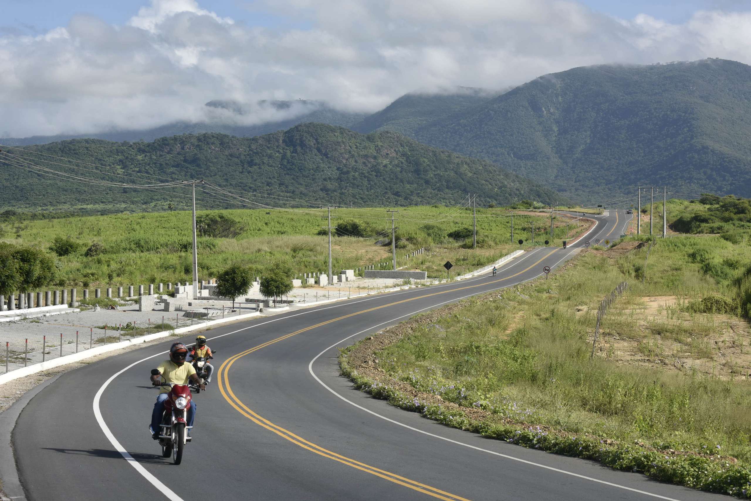 Seinfra recebe propostas para construção de quatro acessos à Perimetral de Sobral