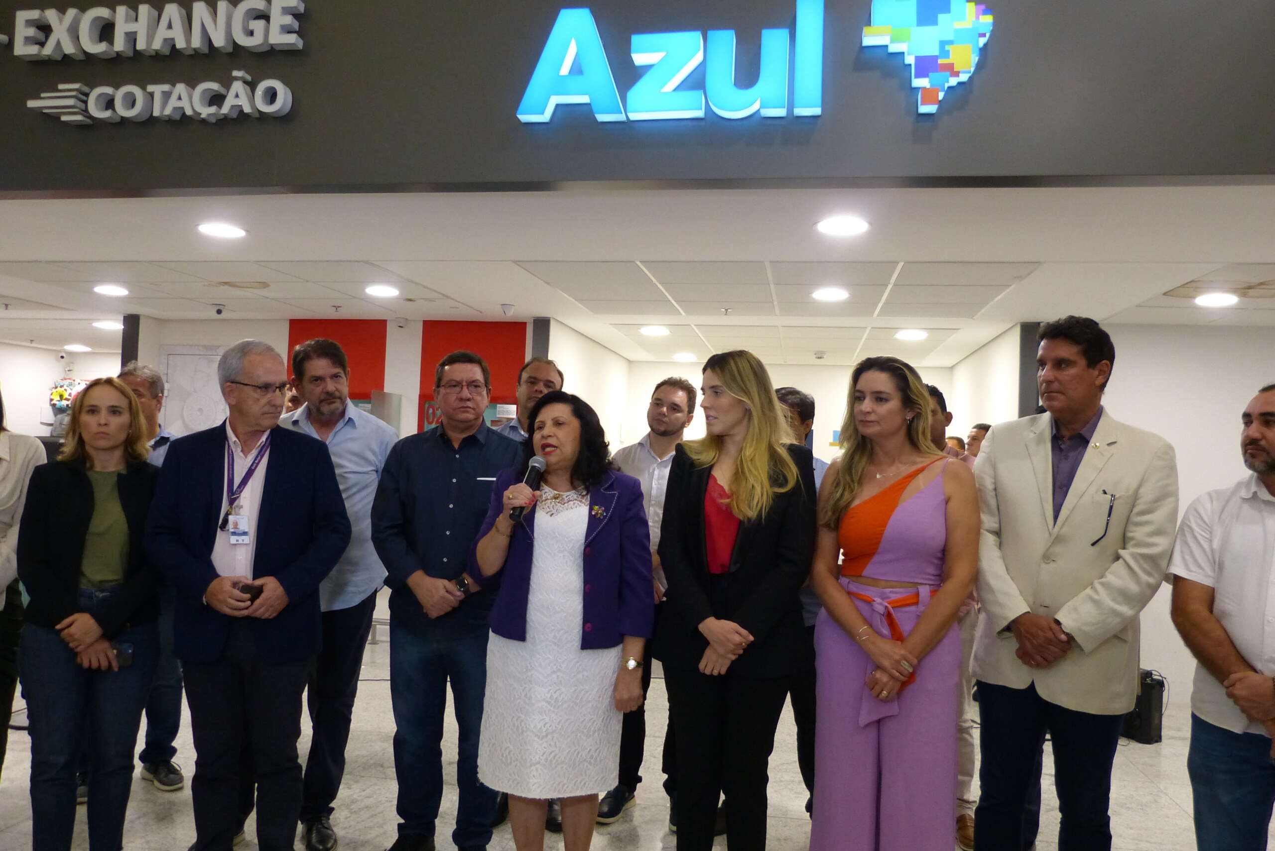 Secretário da Infraestrutura participa de lançamento de novas rotas da companhia aérea Azul no Ceará