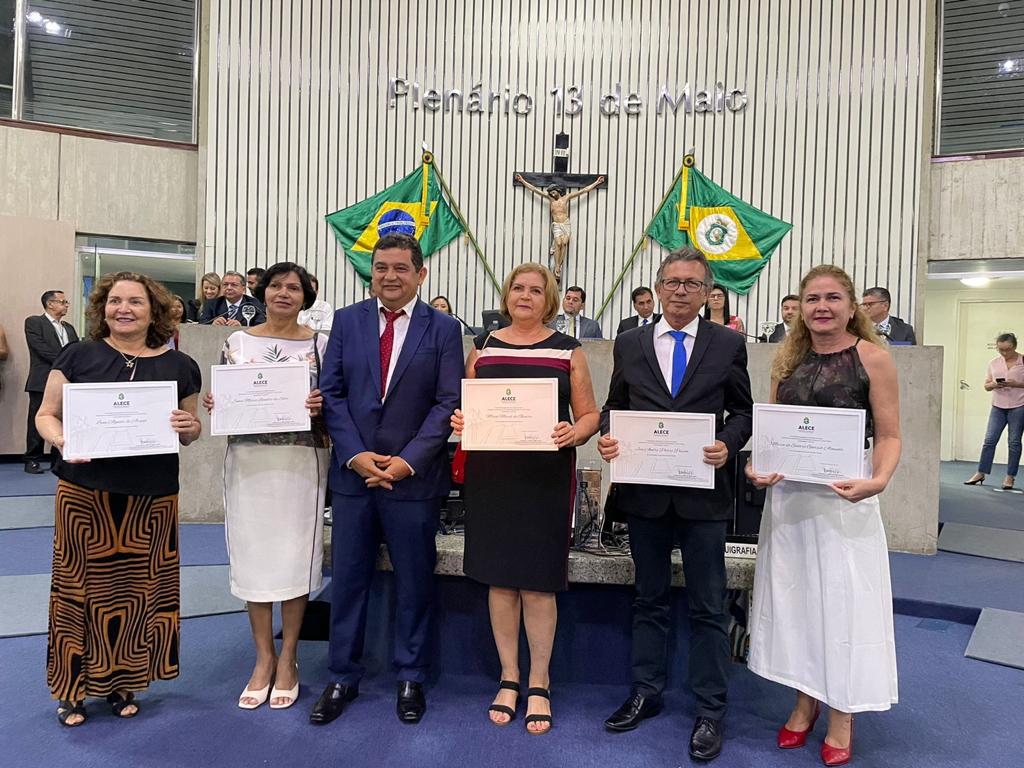 Secretário Executivo e servidora da Seinfra são homenageados na Assembleia Legislativa