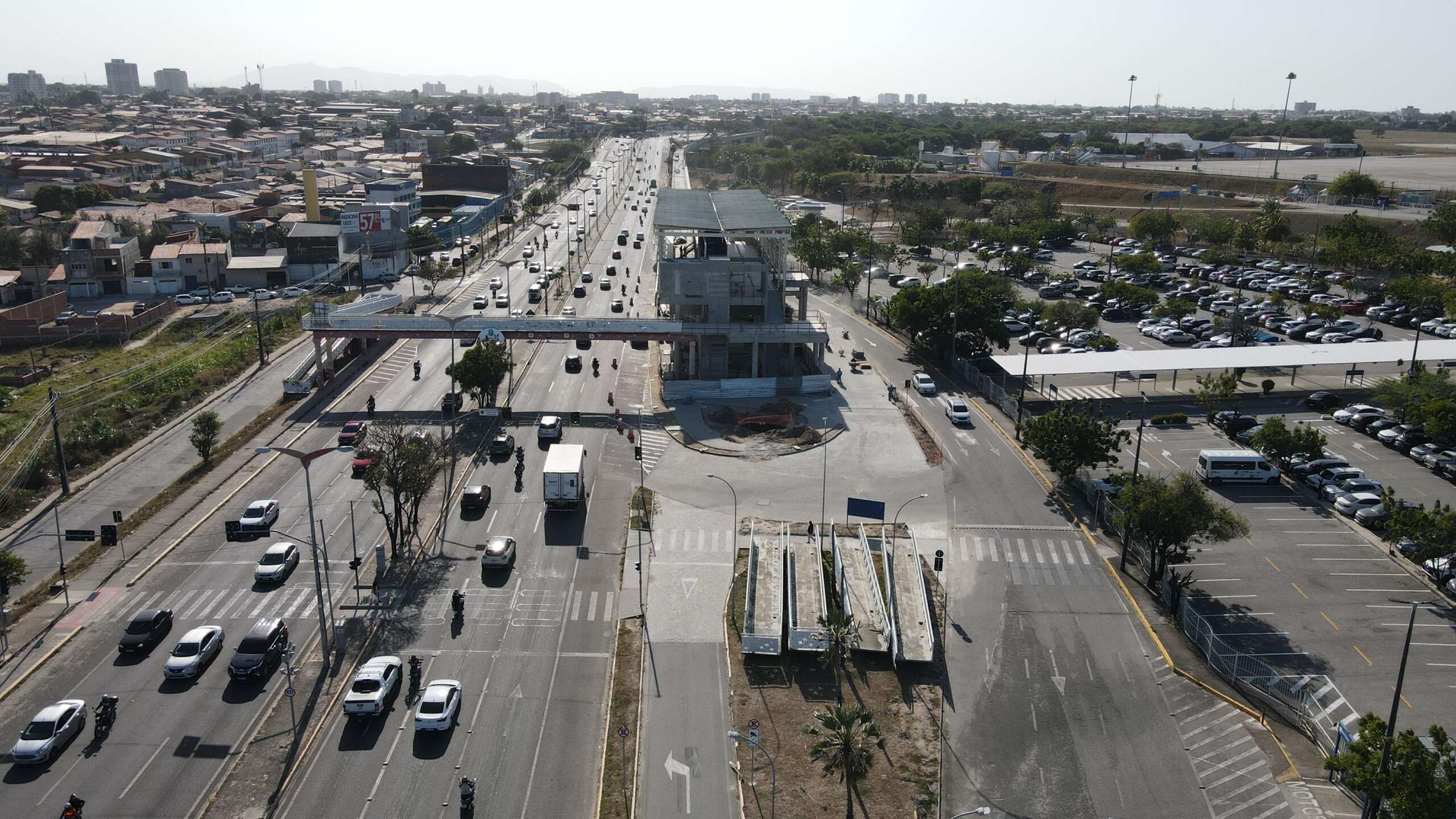 Ramal Aeroporto: operação para descarregamento de escadas rolantes será realizada durante a madrugada de terça-feira (10).