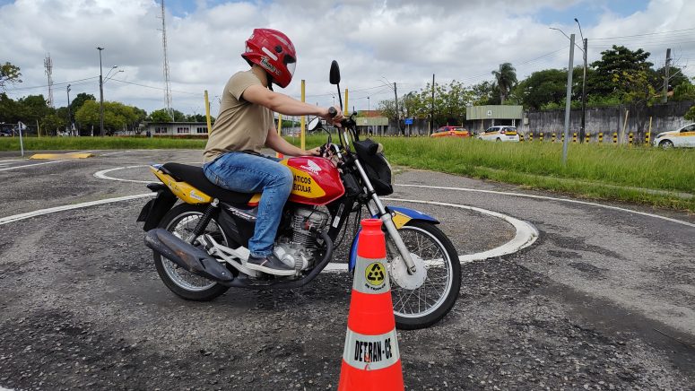 Detran-CE atende candidatos com inscrições aprovadas na CNH Popular 2023 em Fortaleza, Maranguape e Aracati a partir desta segunda (1º)