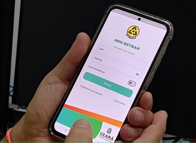Quase 800 mil usuários já baixaram e utilizam o aplicativo MEU DETRAN CE