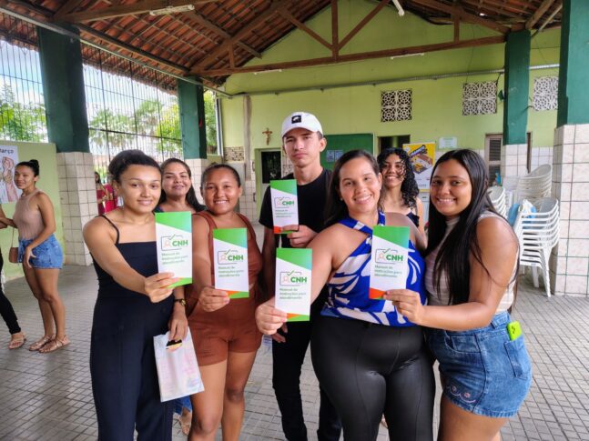 Candidatos da CNH Popular celebram chance de conquistar a primeira habilitação