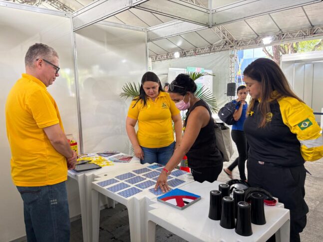 Detran-CE promove oficinas educativas e prestação de serviços em evento alusivo ao Mês do Trabalhador