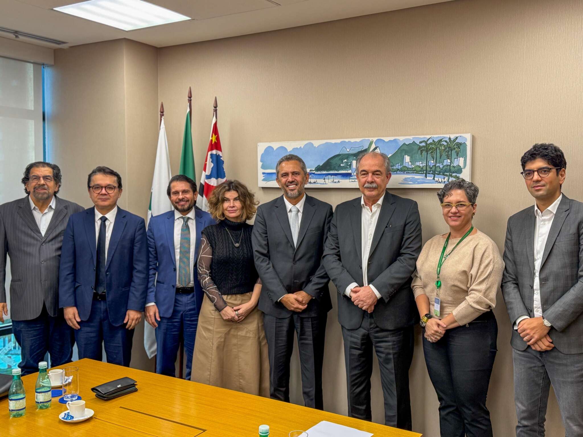 Após reunião com o BNDES, governador Elmano anuncia mais de R$ 150 milhões para obras do Metrô de Fortaleza