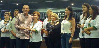 Coral Verdes Vozes da Semace é agraciado com troféu de música do TCM