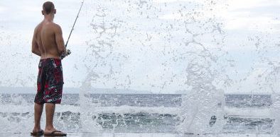 Boletim da Semace alerta banhistas em temporada de chuva