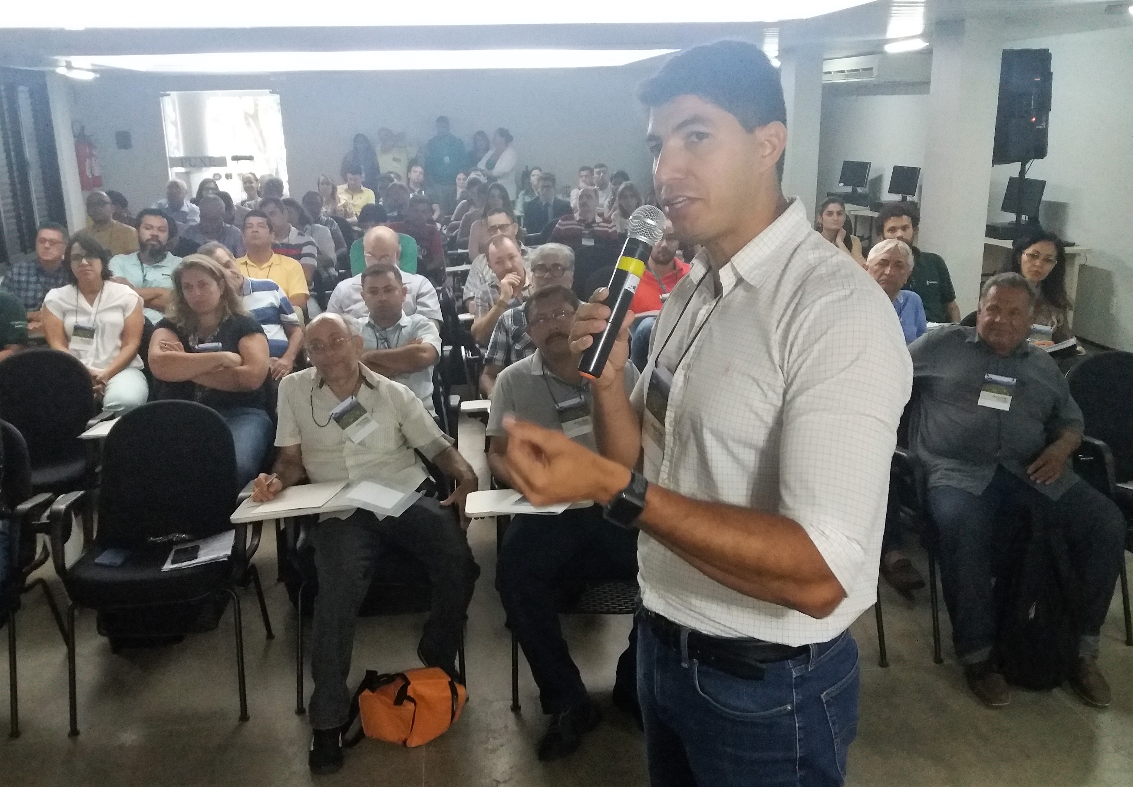 Semace treina empreendedores do setor florestal