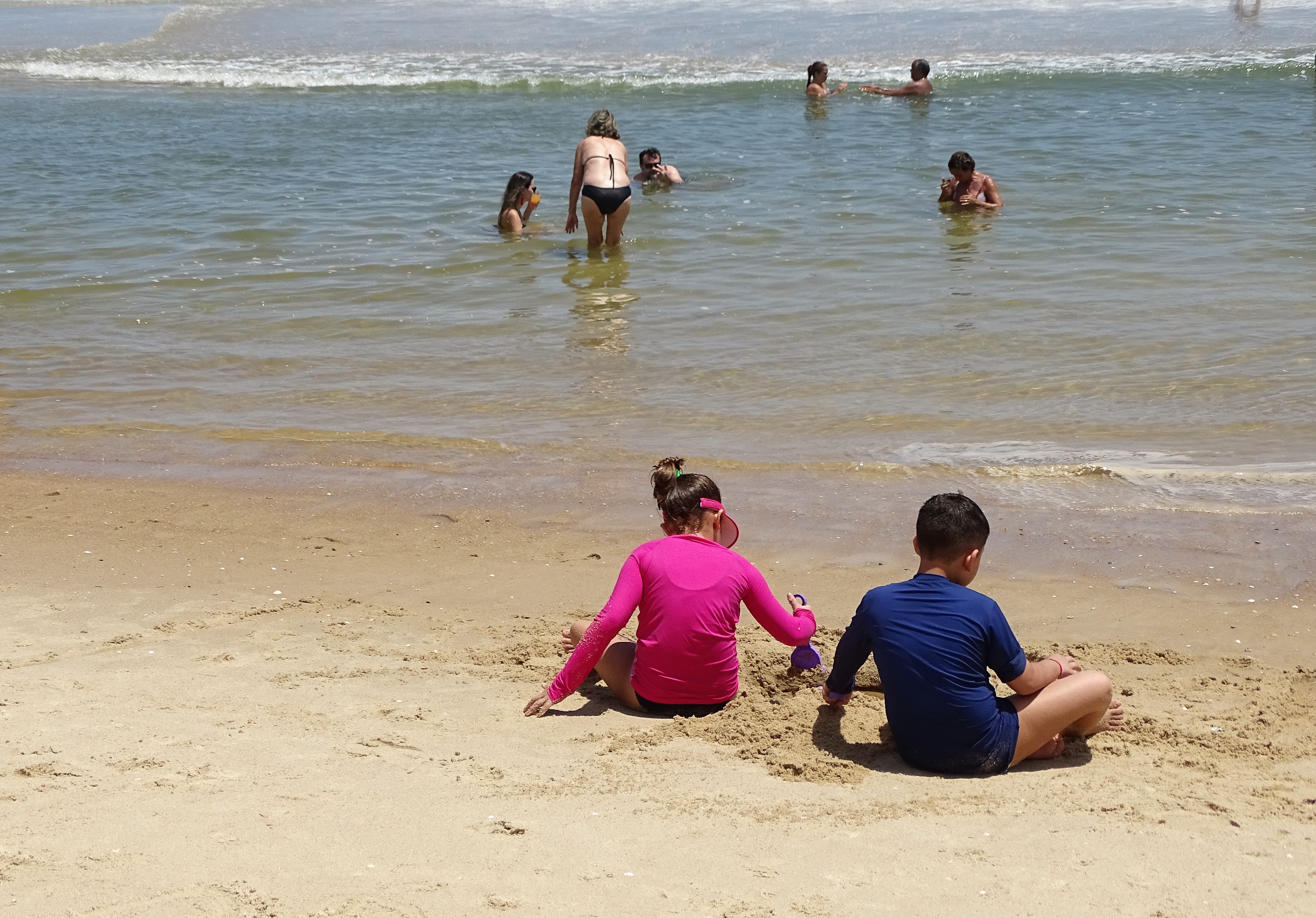 Carnaval: praias do litoral leste estão aprovadas para banho