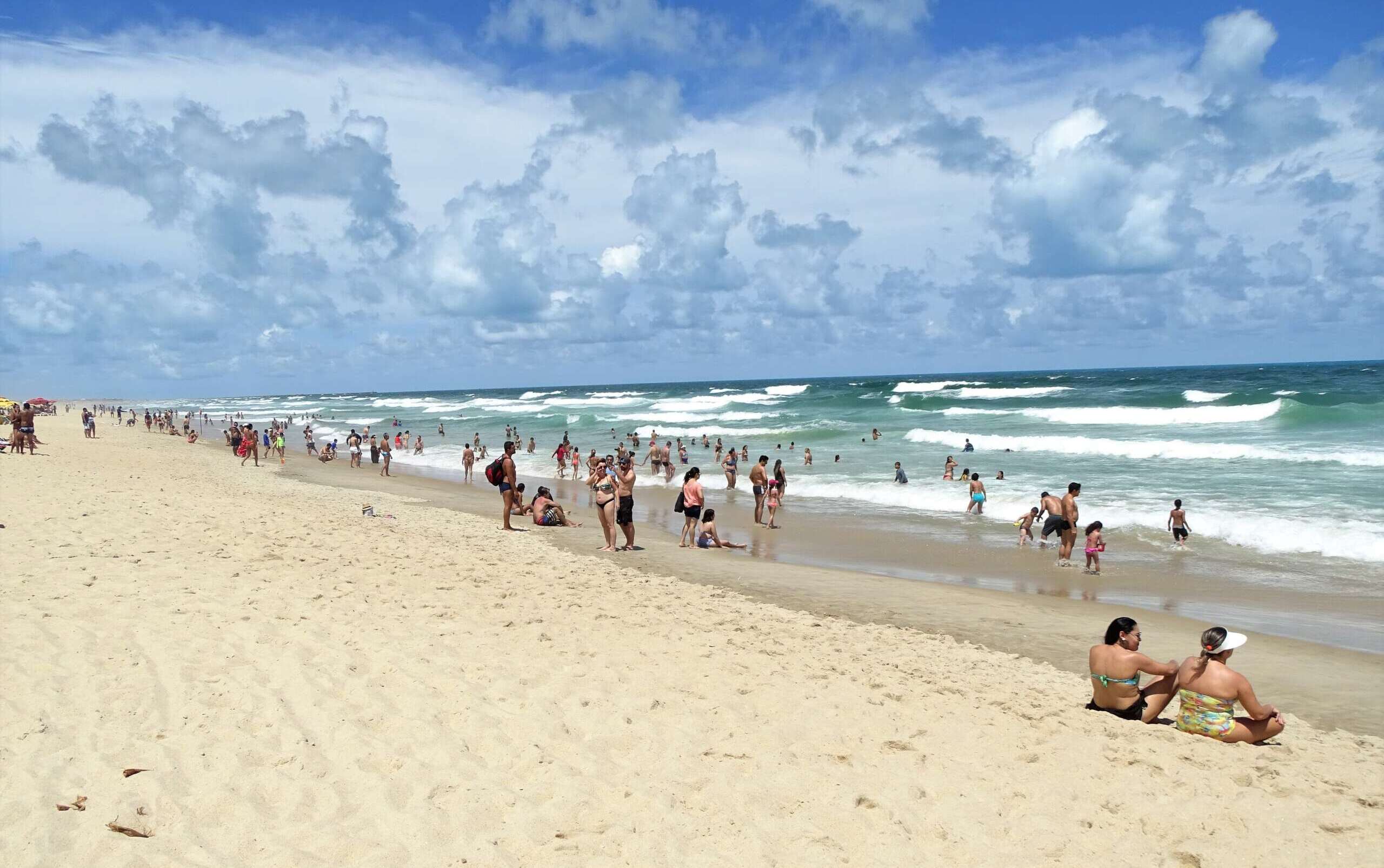 Fortaleza apresenta 22 pontos próprios para banho neste fim de semana