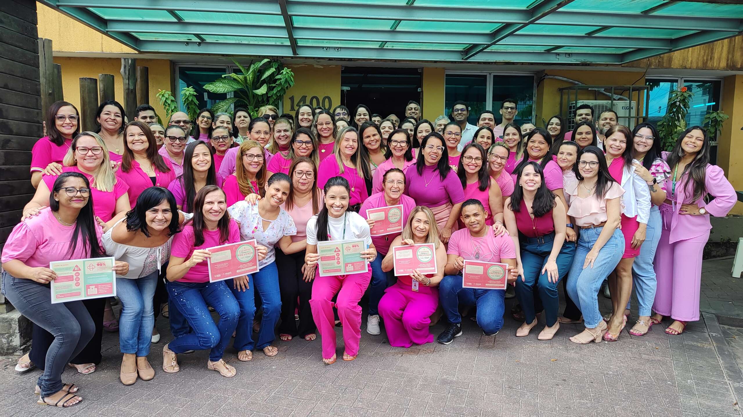 Colaboradores da Semace se unem em apoio à campanha Outubro Rosa