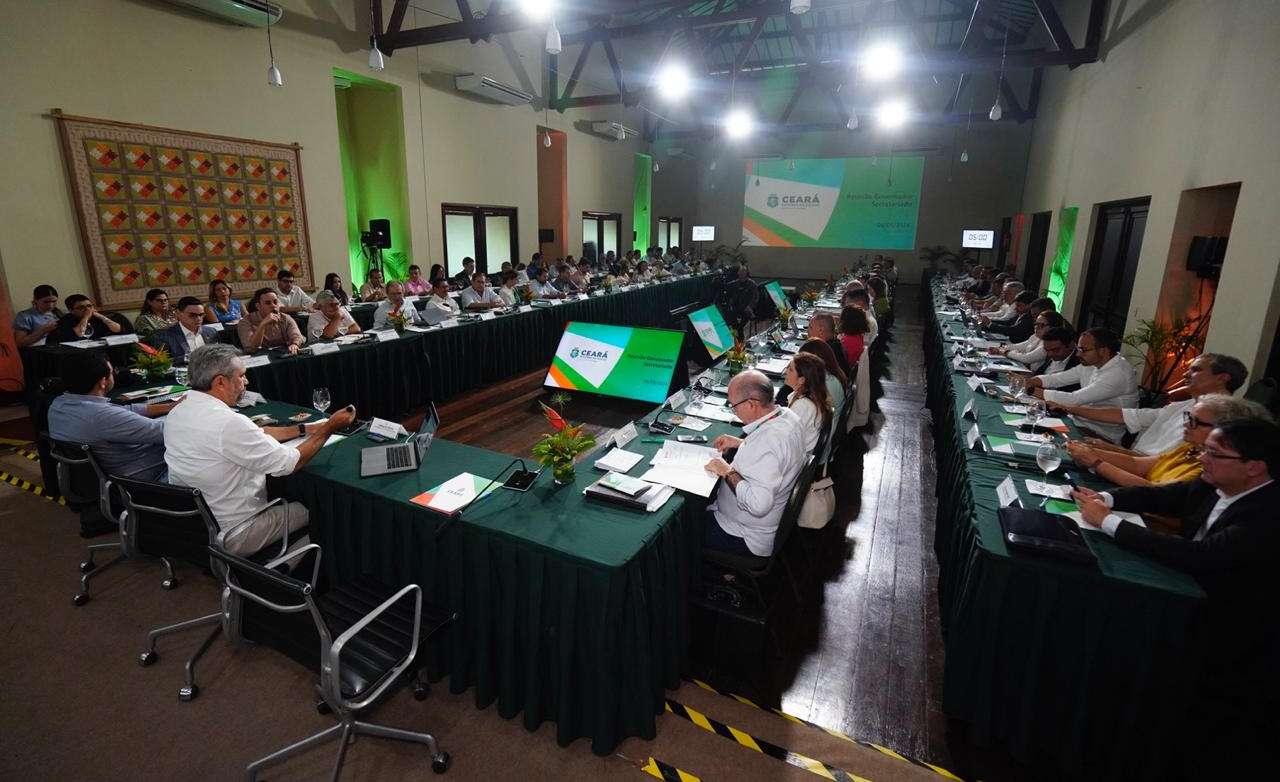 Semace participa de reunião de planejamento com o governador do estado
