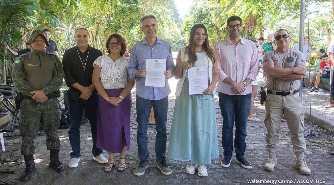 Semace participa de assinatura entre Sema e TJCE para Coleta Seletiva de materiais apreendidos