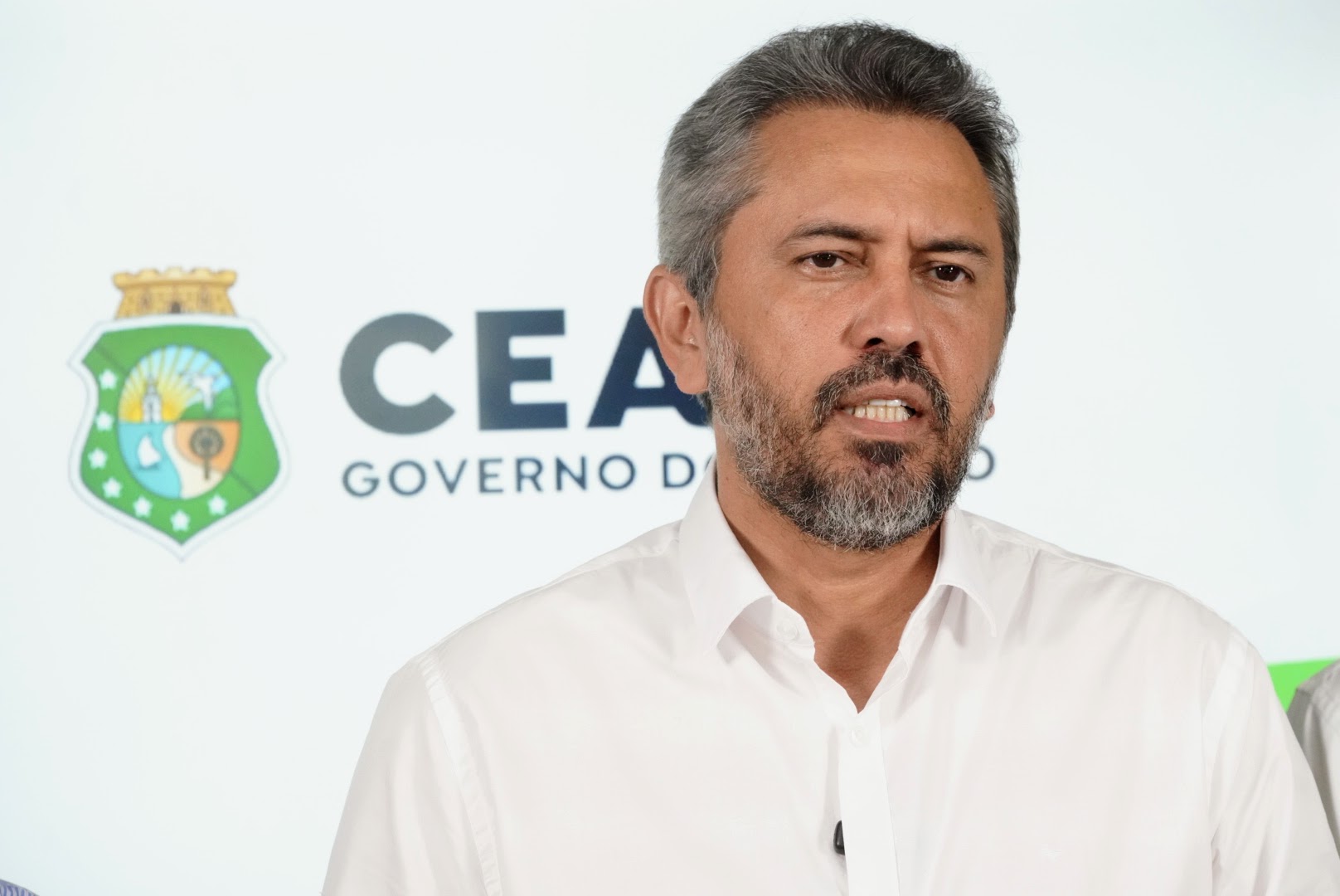 Governo do Ceará anuncia reajuste dos servidores acima da inflação