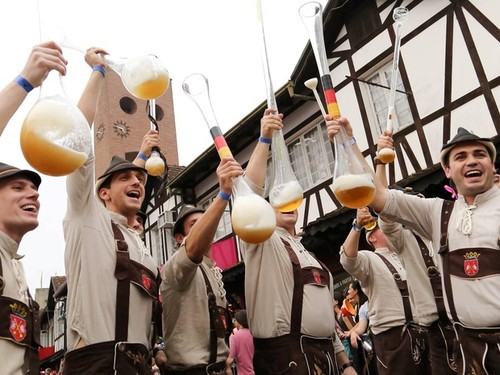 4ª edição do Oktoberfest Ceará ocorre em Fortaleza
