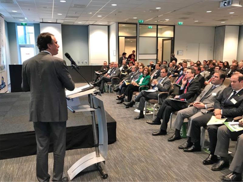 Governador apresenta o Ceará a 300 empresários em evento na Holanda