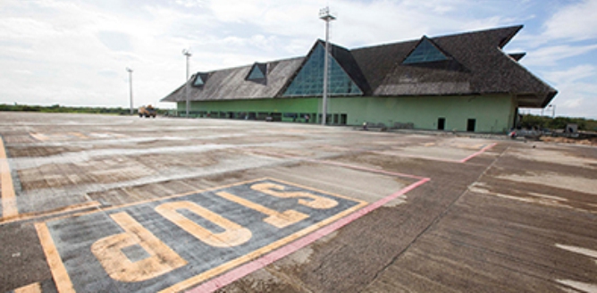 Governador supervisiona obras do Aeroporto de Jericoacoara
