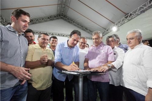 Governador autoriza obras para desenvolver o turismo em Icapuí