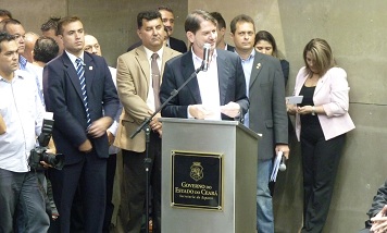 Governador Cid Gomes inaugura novo prédio do DAE e primeira etapa da Arena Castelão