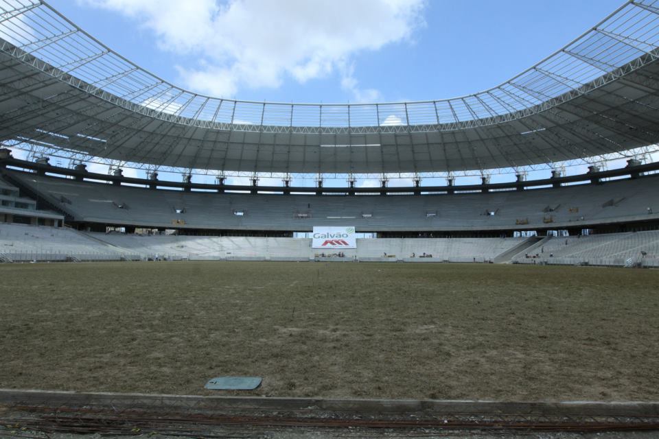 Arena Castelão inicia o plantio do gramado