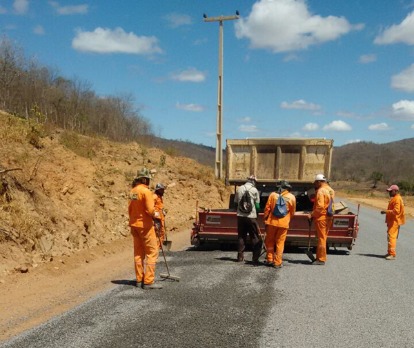 Região Centro- Sul terá novo trecho da rodovia CE-166 pavimentado
