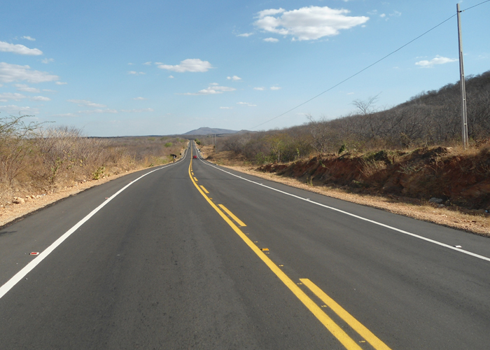 Governo do Estado inaugura restauração da rodovia CE-060