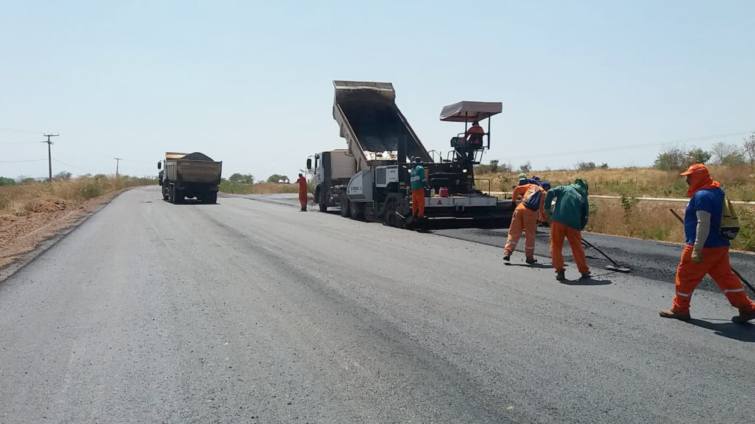 Ceará tem 792 km de obras rodoviárias em andamento