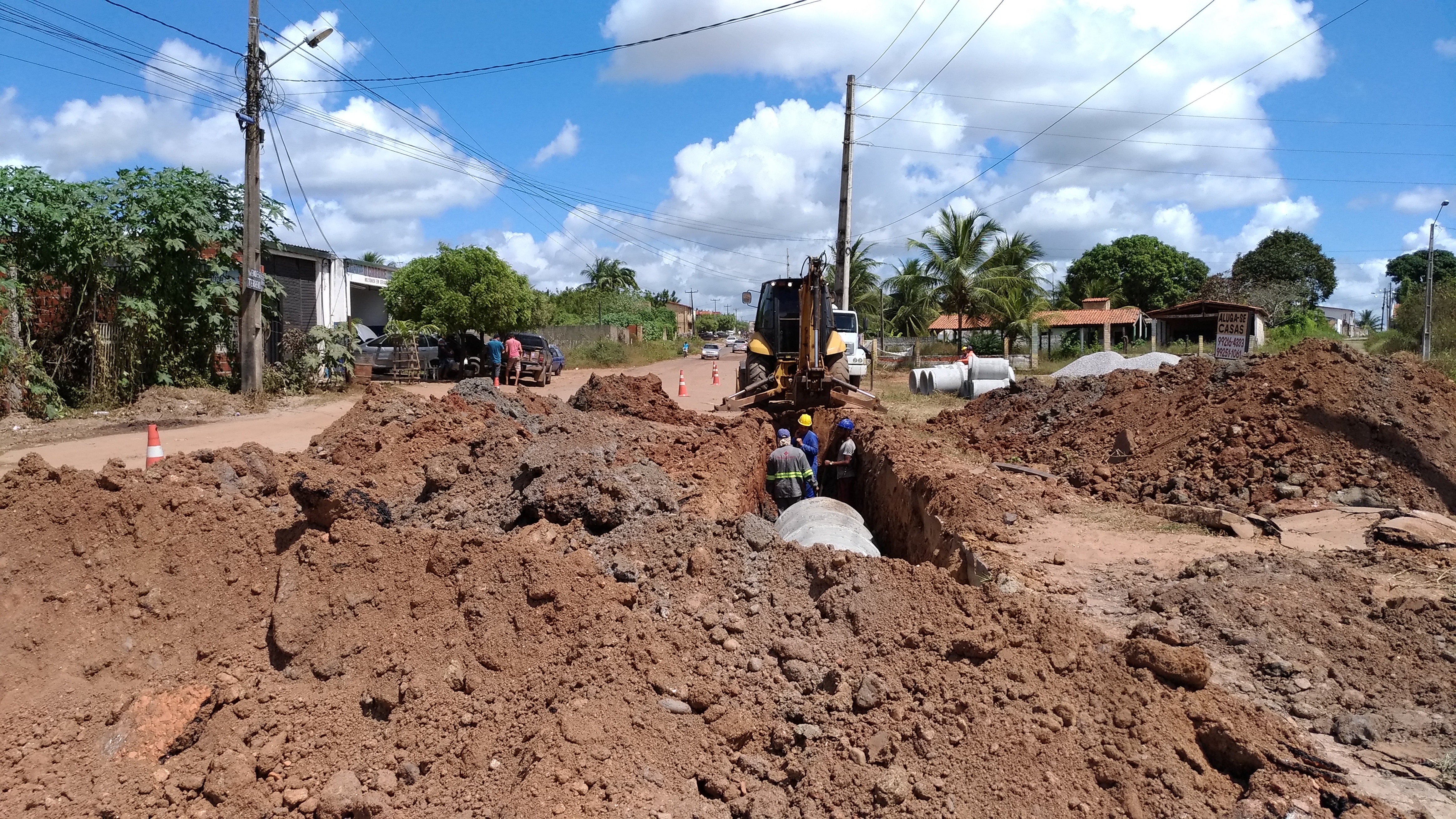 Obras de recuperação de estradas estão em andamento em todo o Estado