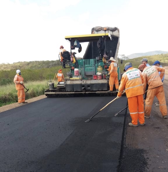 Obras rodoviárias beneficiam municípios do Maciço do Baturité