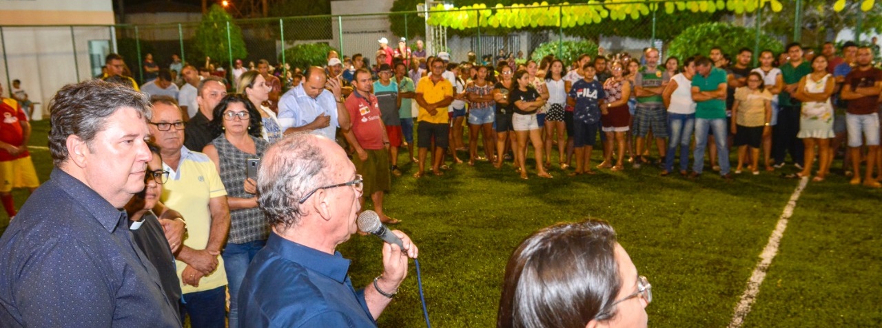 Areninha: Senador Sá recebe novo equipamento do Governo do Ceará