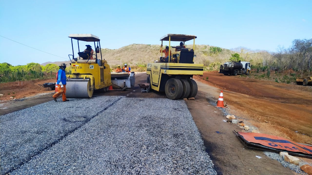 Ceará investe mais de R$ 550 milhões em obras de pavimentação