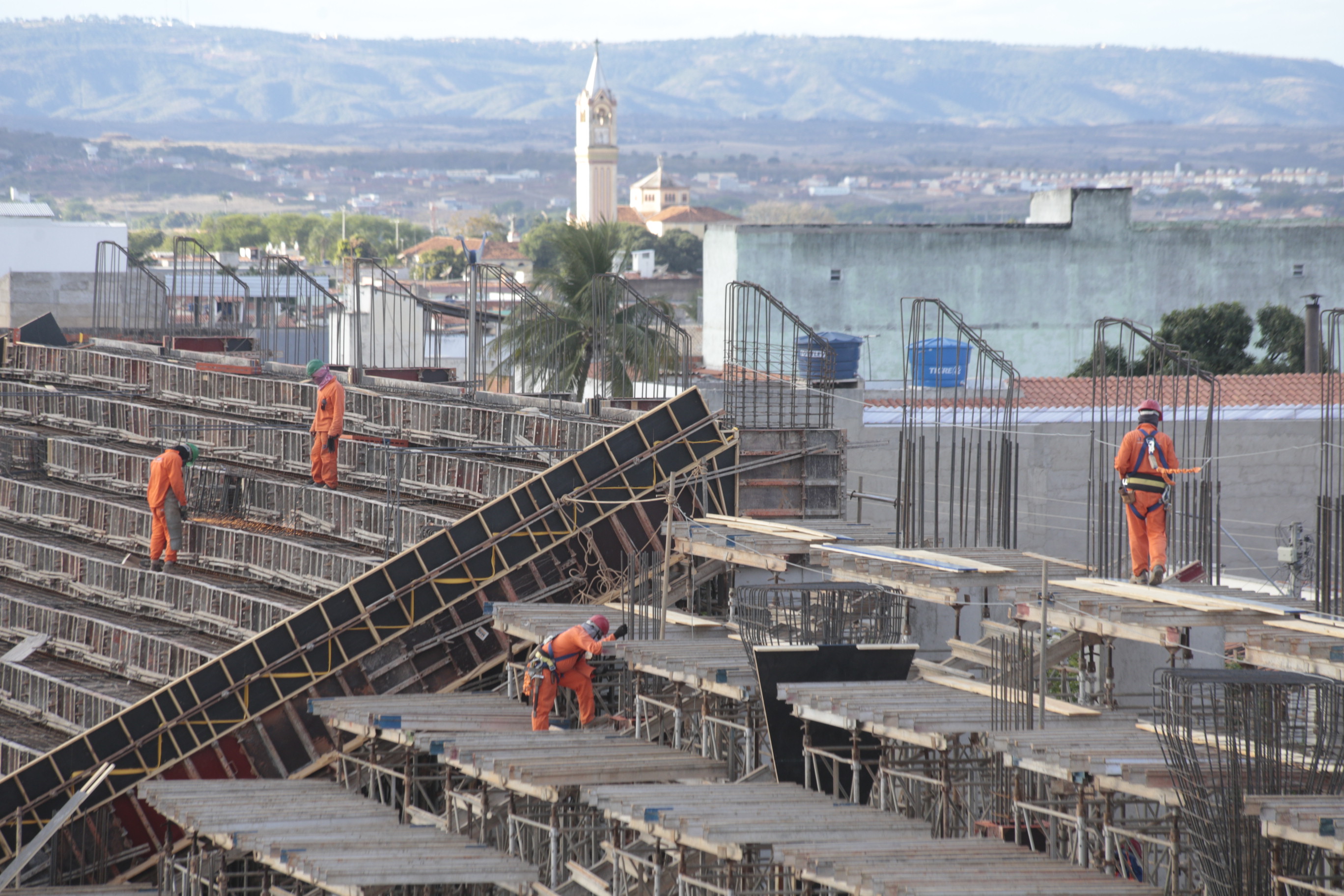 Obras da Arena Romeirão alcançam 30% de execução