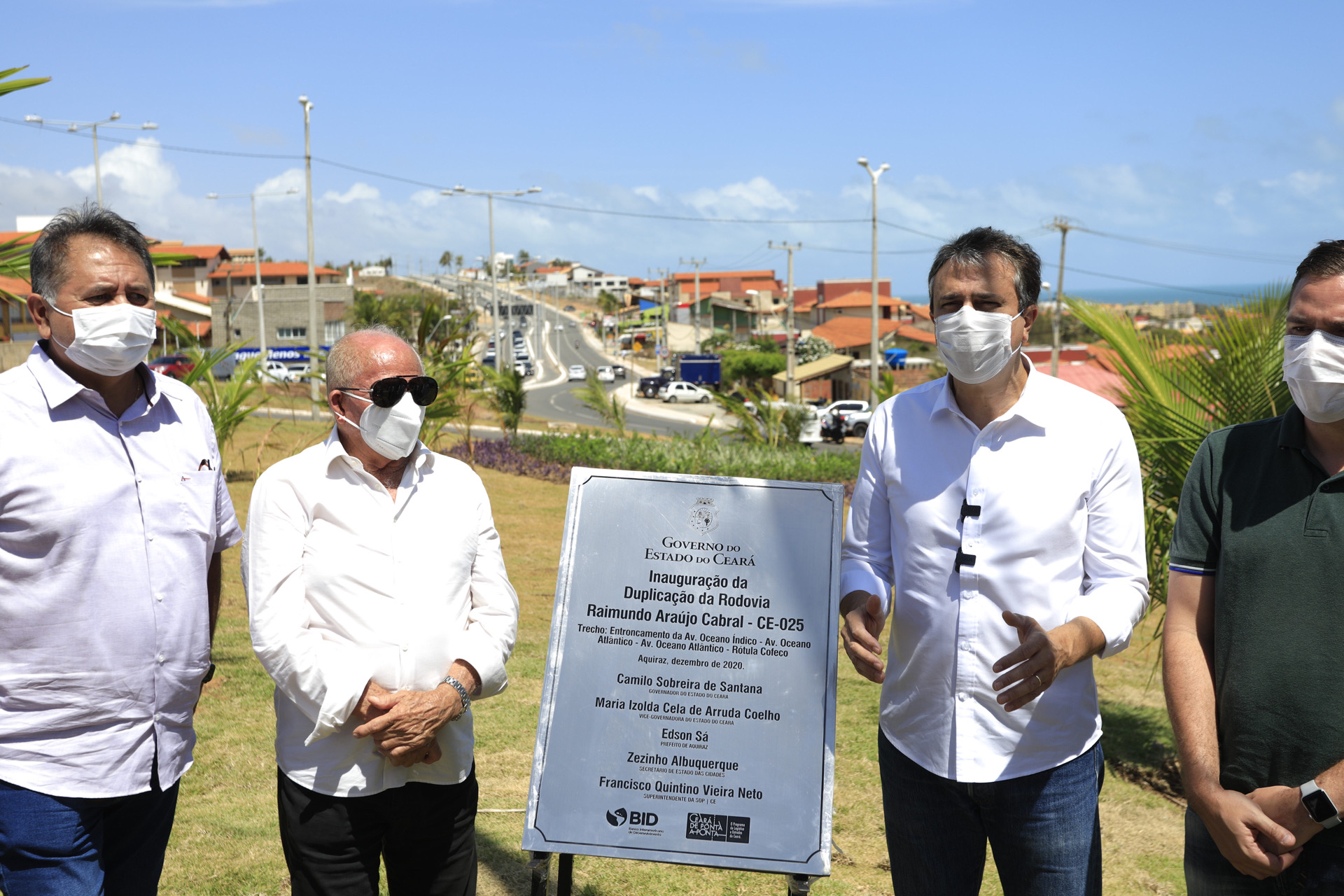 Governo do Ceará entrega duplicação da CE-025 e facilita acesso ao Beach Park e praias de Aquiraz