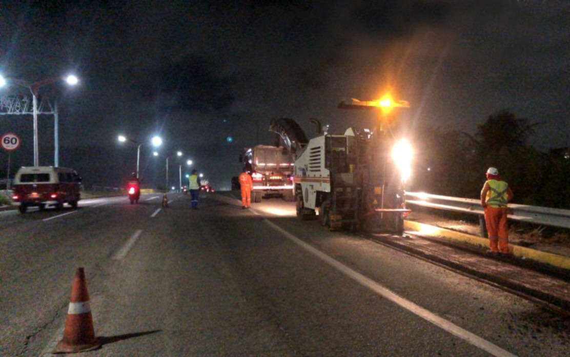 SOP realiza obras de recuperação do pavimento da Avenida do Aeroporto