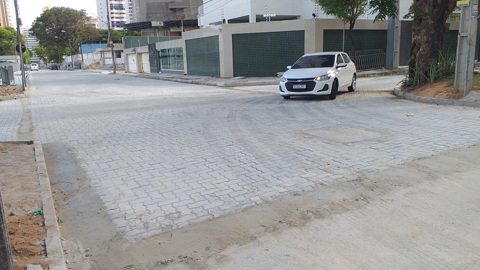 Cruzamento das ruas Tenente Benévolo com Silva Paulet está liberado para trânsito