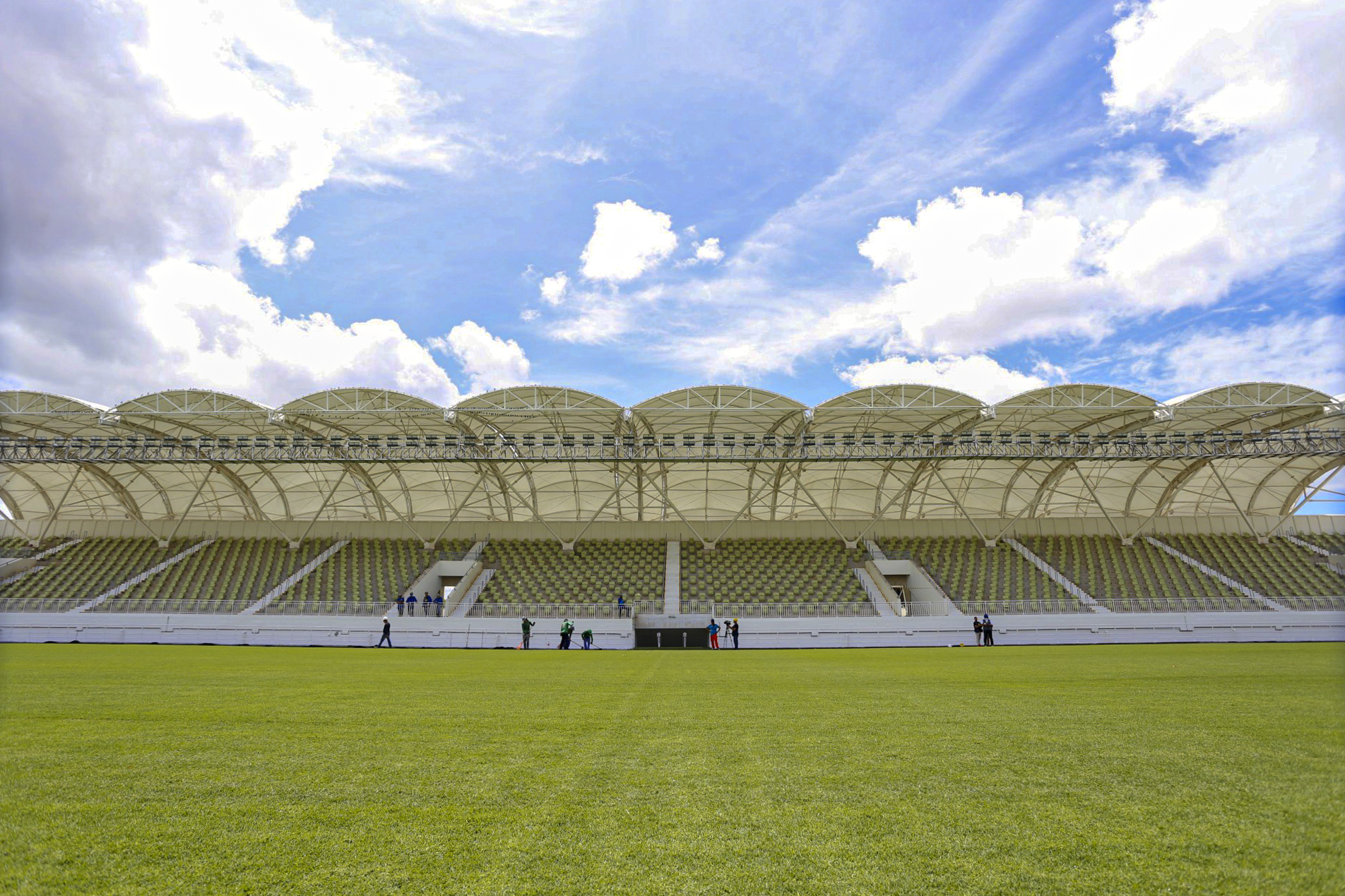 Inaugurada em Juazeiro do Norte, Arena Romeirão é o estádio mais moderno no interior do Brasil