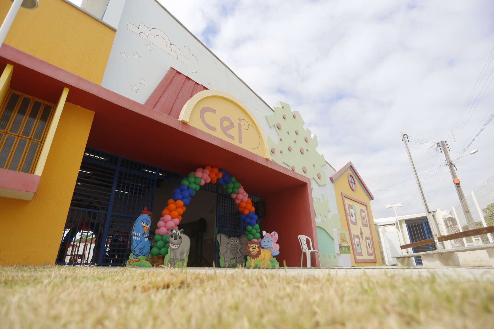 Governo do Ceará realiza entrega de Centro de Educação Infantil em Martinópole