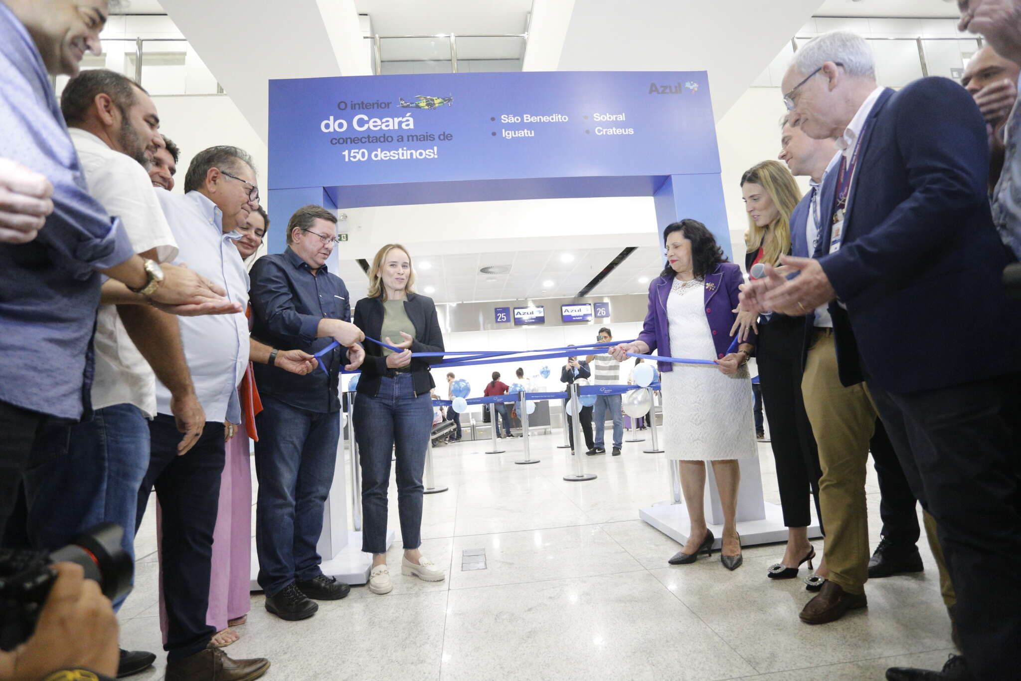 Governadora em exercício, Nailde Pinheiro, participa de inauguração de novas rotas da Azul