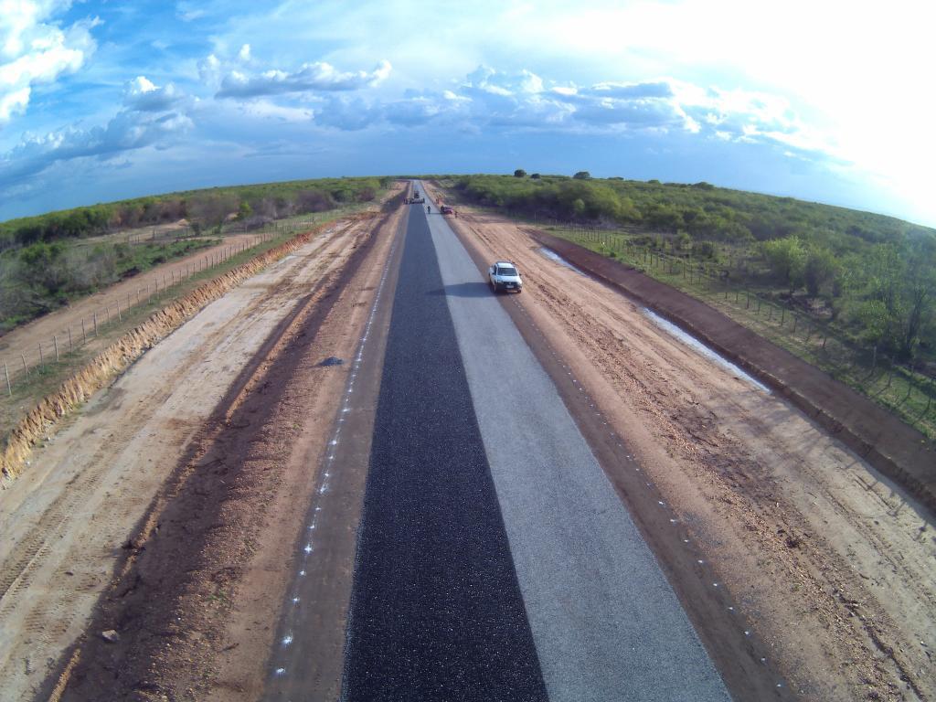Implantação da CE-447, no Contorno de Crateús, avança para 35%