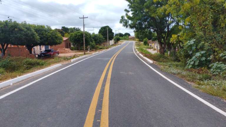 Novo trecho asfaltado da CE-397 beneficia moradores dos municípios de Mauriti e Brejo Santo