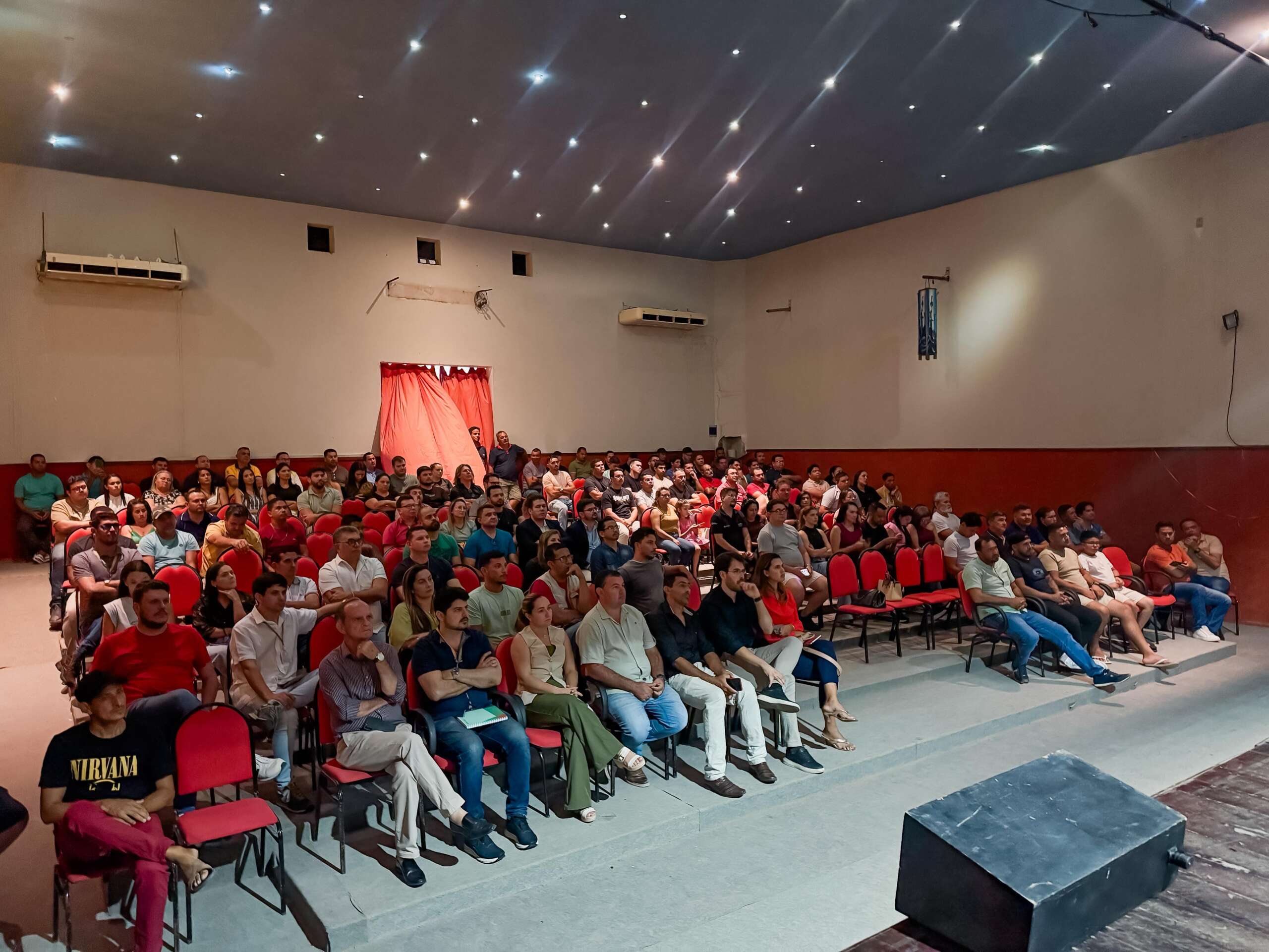 Em Jijoca, SOP se reúne com população do Litoral Norte para debater melhorias para CE-085