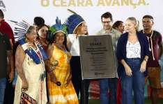 Governo do Ceará inaugura Areninha Poeirão Tremembé em Itapipoca e fortalece esporte, cultura e educação indígena