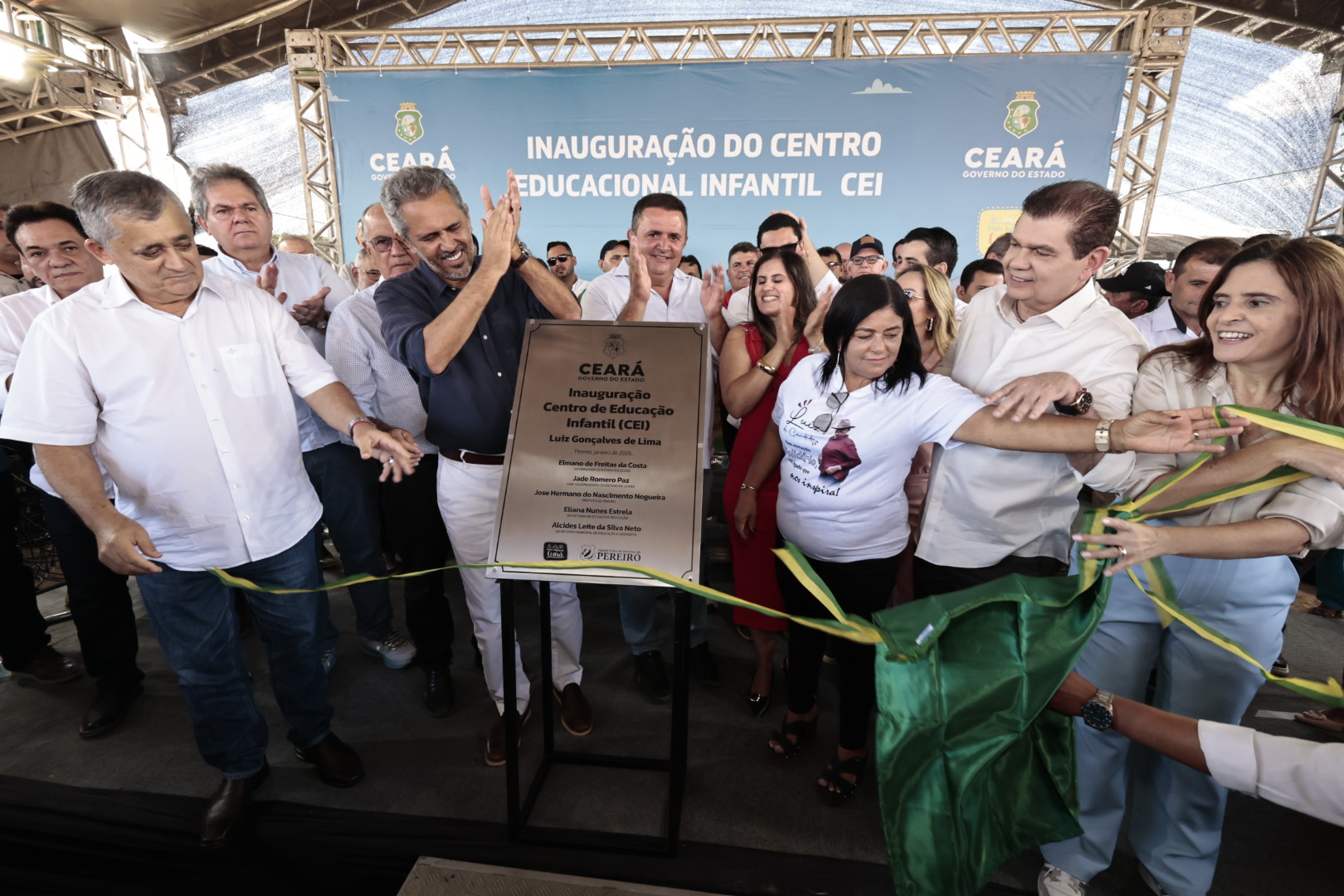 População de Pereiro comemora chegada de CEI e Areninha com investimento total de R$ 2,5 milhões