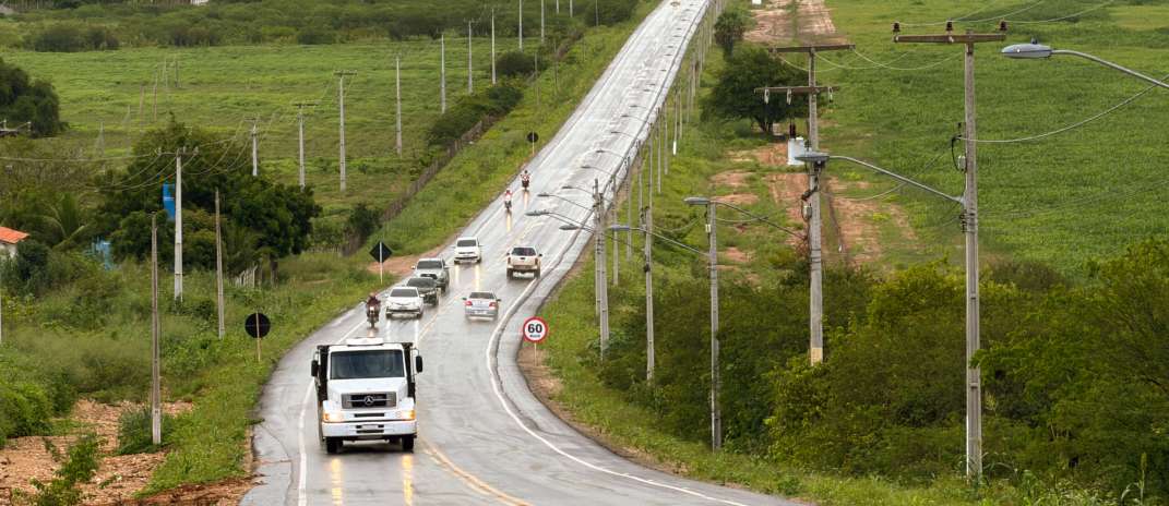 SOP conclui restauração da CE-377 e fortalece a mobilidade em todo o estado