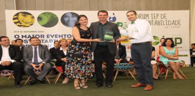 Josbertini recebe Comenda Transformando Vidas