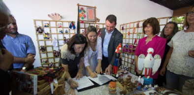 Ceará firma acordo com cidade portuguesa para preservação da Renda de Bilro como Patrimônio Cultural