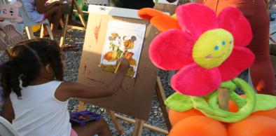 Arte na Praça anima comunidades do Conjunto Palmeiras e Vila Velha