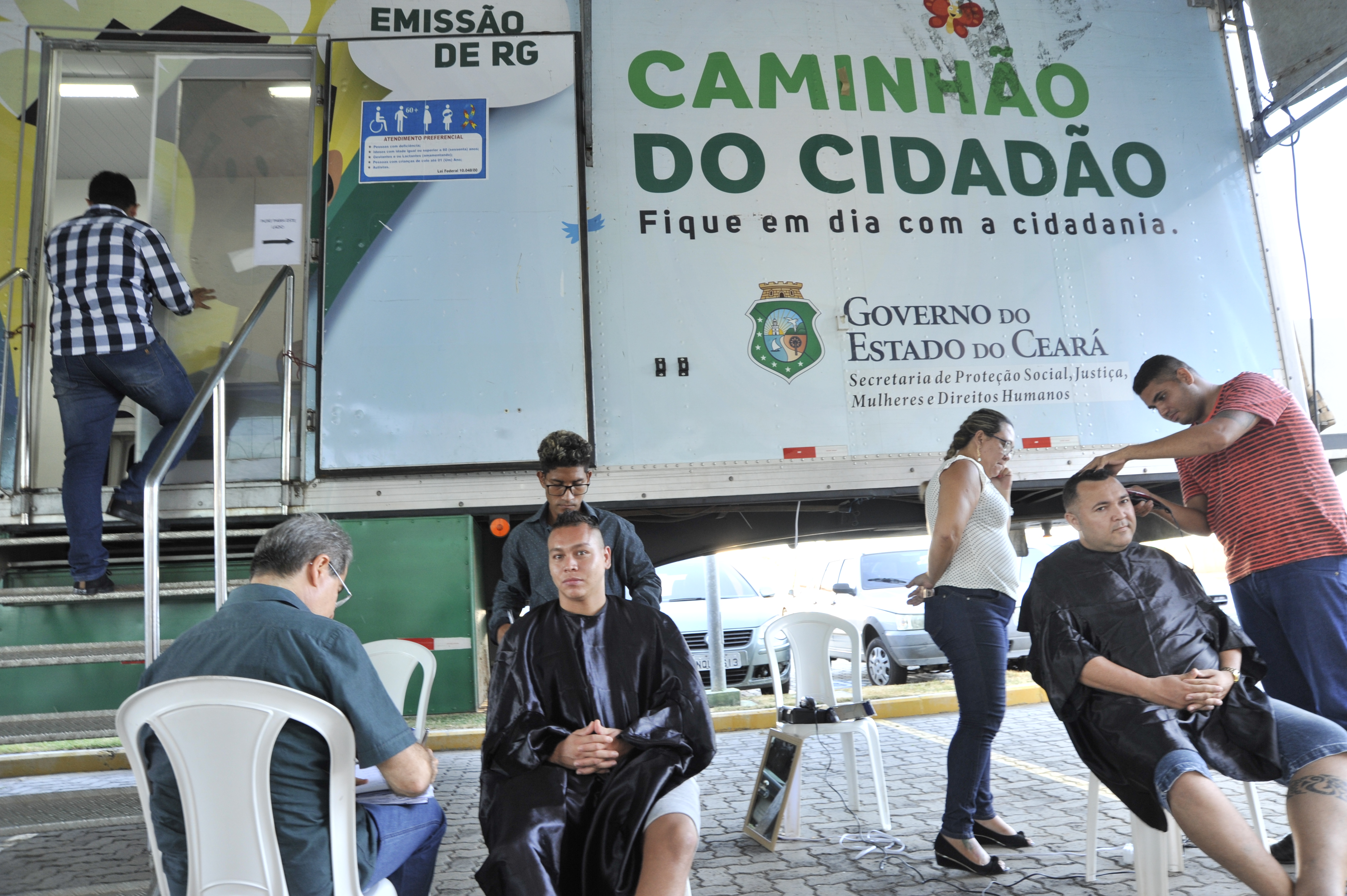 SPS leva discussões e serviços de cidadania para mutirão do TRE