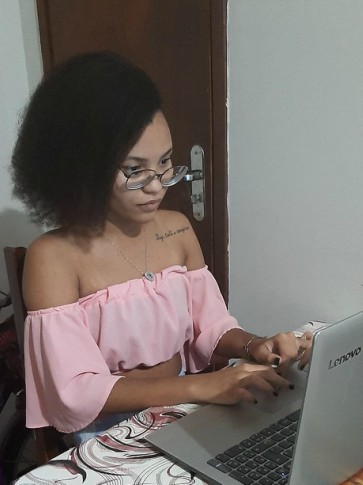 Capacitação: Mais de cem jovens aprendem sobre vídeo-entrevista e criação de currículo