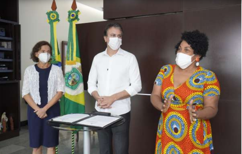 Sancionada lei que reserva 20% das vagas em concursos públicos estaduais para negros